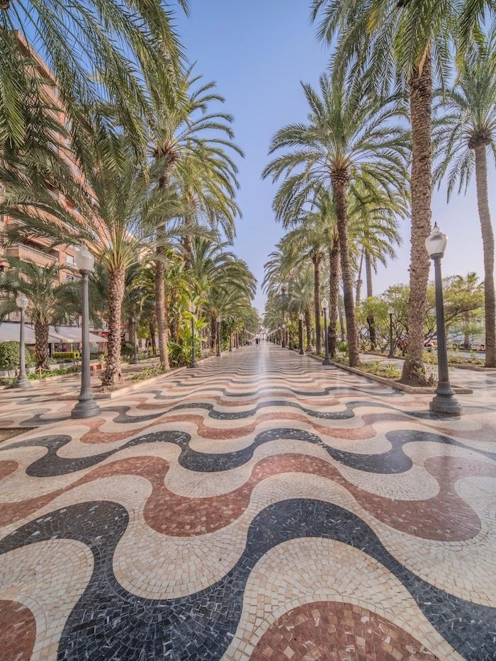 L'Esplanada, l'une des plus belles promenade d'Alicante