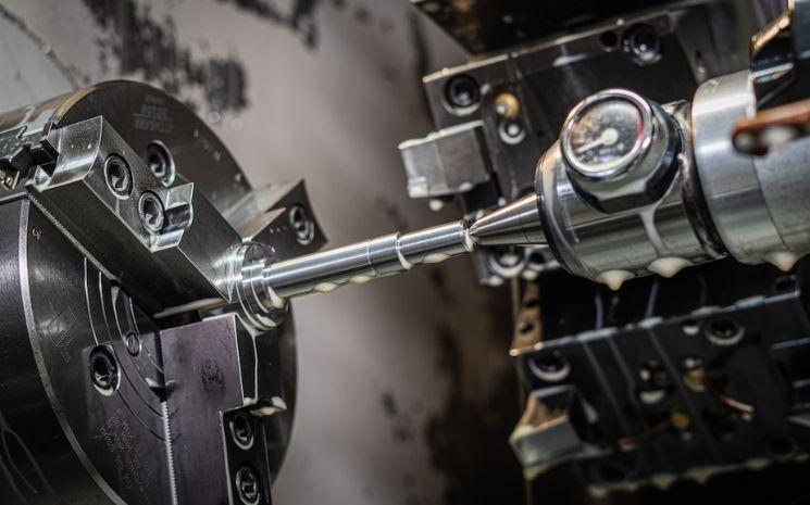 décolletage de précision