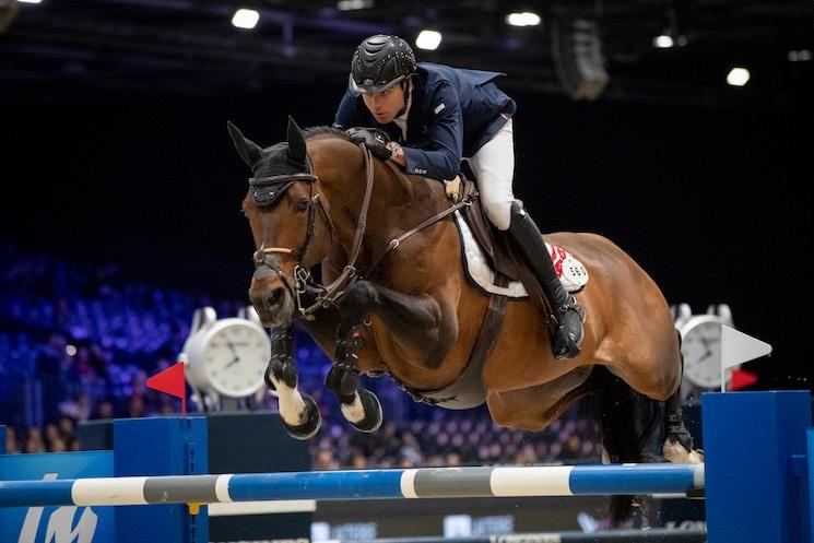 Edward Levy Hong Kong hippisme