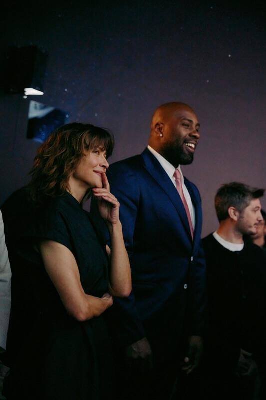 Teddy Riner et Sophie Marceau au Pavillon France, photo par Victor Marvillet
