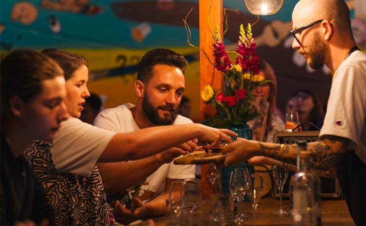 La fuente wine & mezcal bar