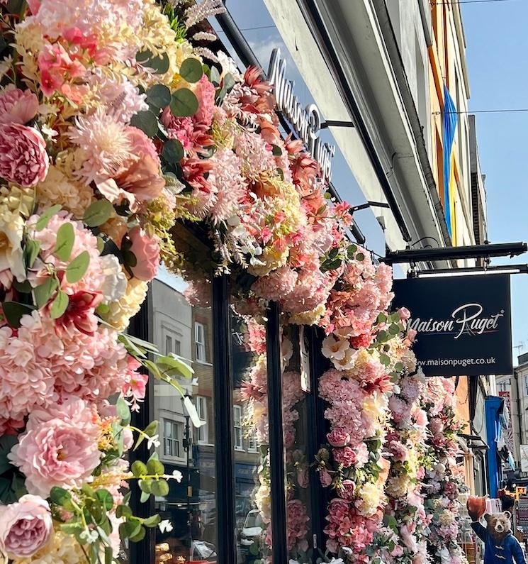 Vitrine de la Maison Puget à Notting Hill