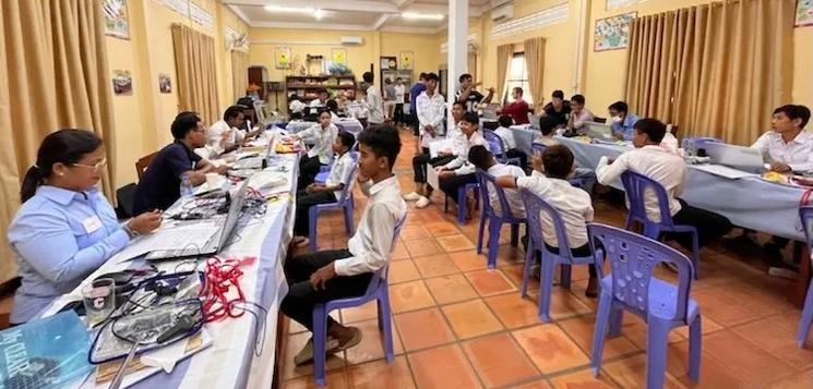 Le Cambodge en route vers l'autonomie en audiologie