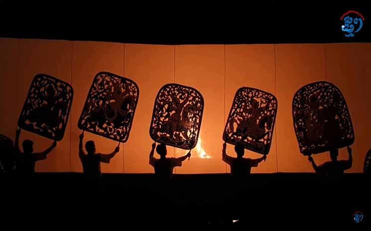 Le Sbek Thom, le théâtre d'ombres khmer