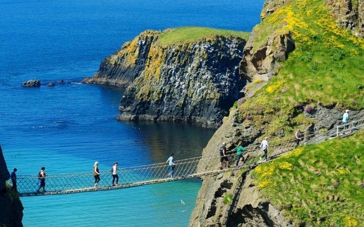 Carrick-a-rede