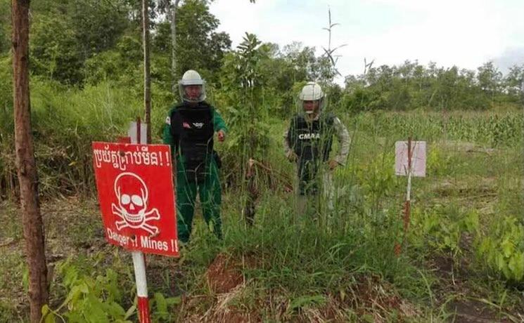 Le PNUD et l’ASEAN renforcent leur partenariat régional sur le déminage