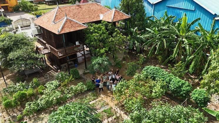 Monorom Tchaw : Jouer avec la terre pour comprendre le vivant