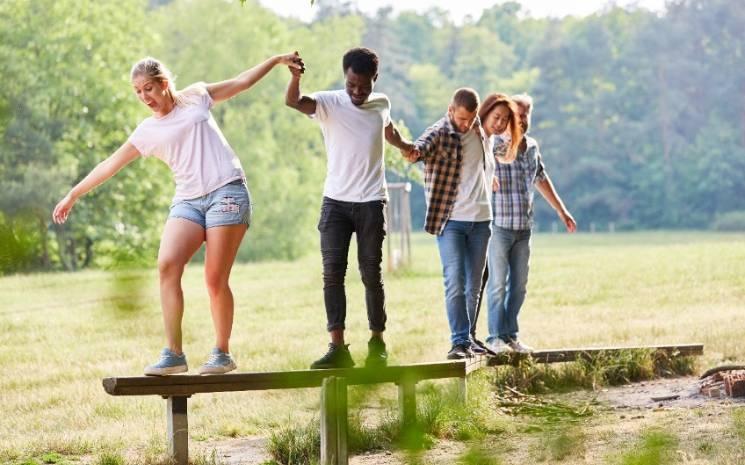 Les expériences et activités de groupe