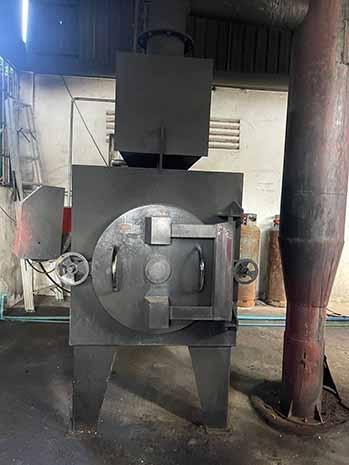 Un des deux incinérateurs