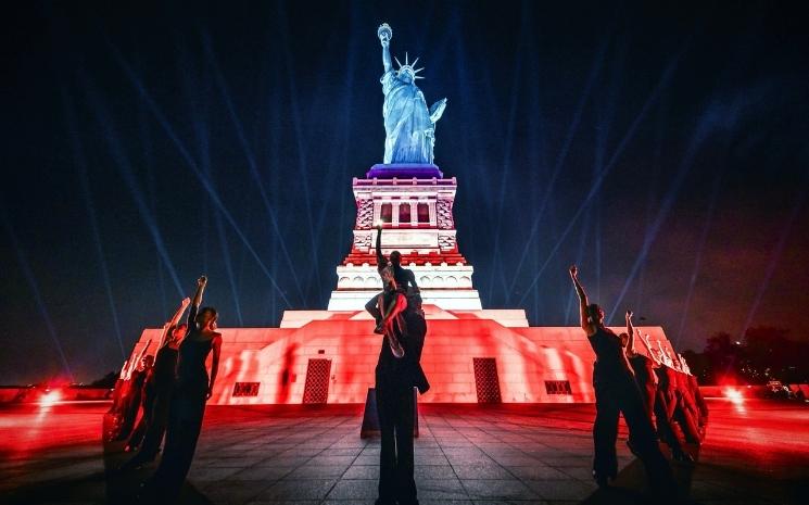 Liberty lights
