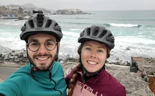 De Lima à Santiago du Chili à vélo, le défi de Lucille et Samuel