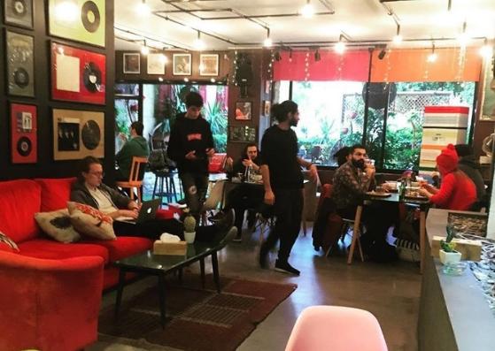 Luna’s Kitchen, Hamra