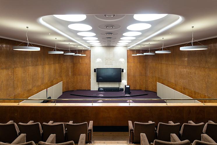 A louer au Lycée Winston Churchill de Londres