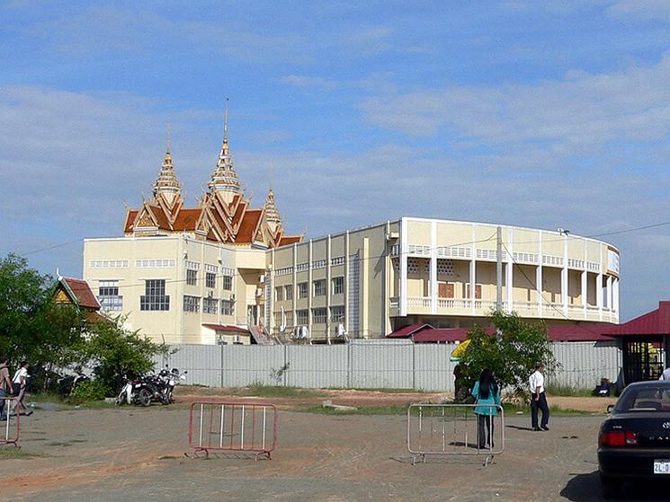 Main_building_of_Extraordinary_Chambers_in_the_Courts_of_Cambodia.