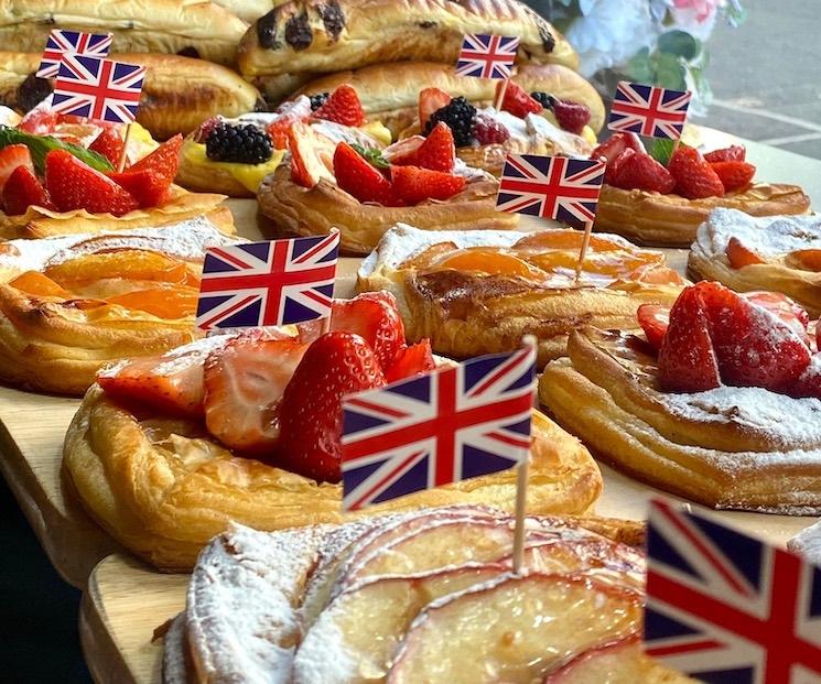 Maison Puget Londres pâtisserie décorée pour le jubilé de la reine