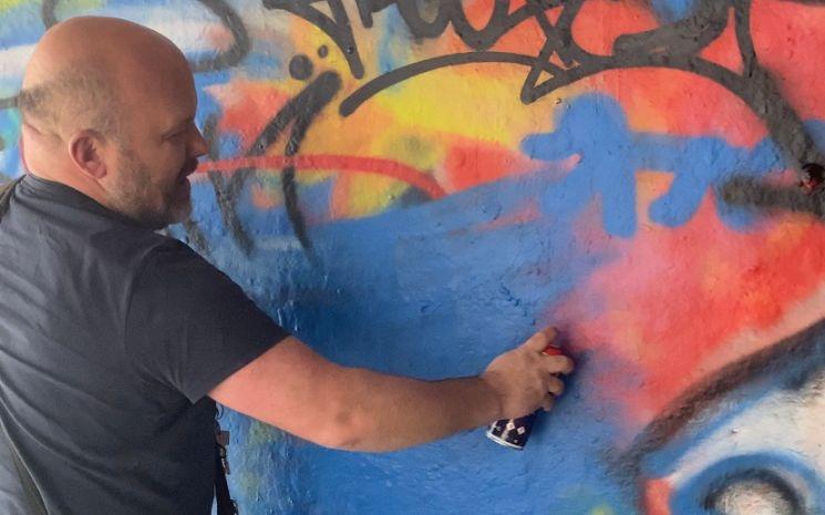 Mark Craig Leake street