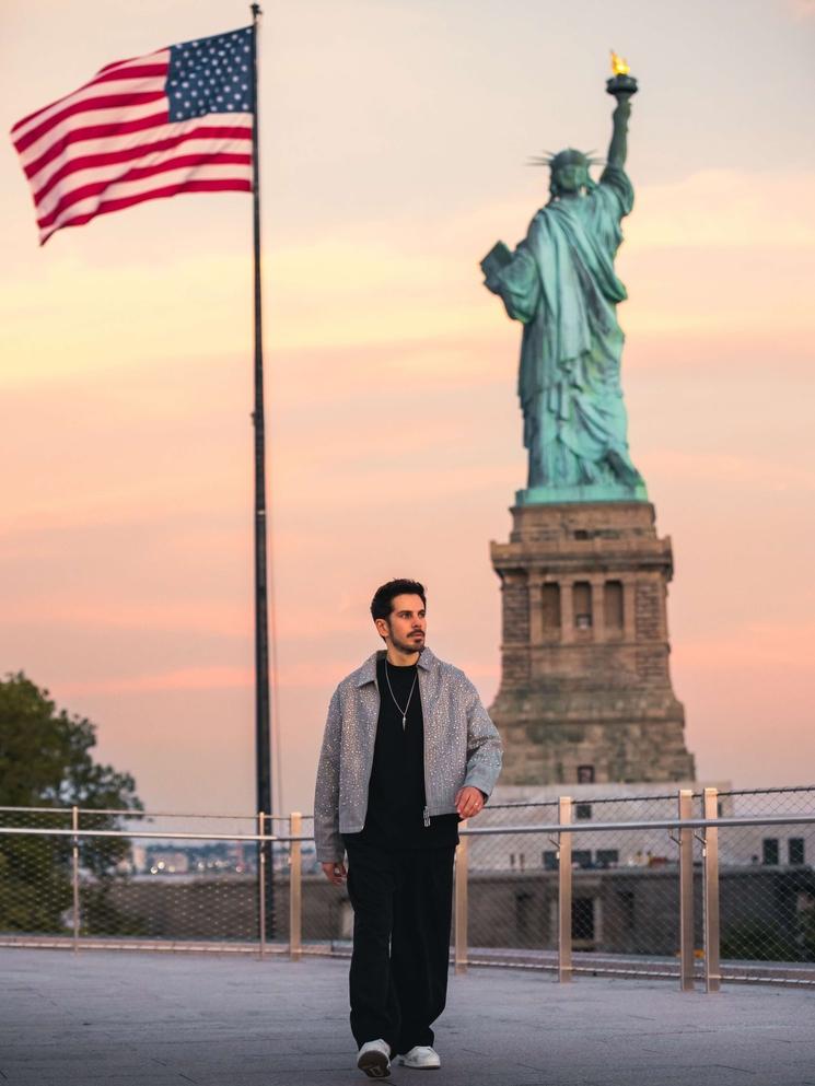 Michael Canitrot Liberty Island