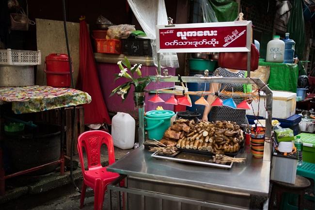 Ma Nge, 33 ans, vendeuse de brochettes