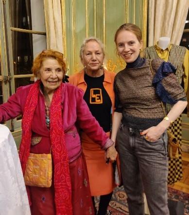 Mohanjeet, Agnes b. et Sophie Brafman