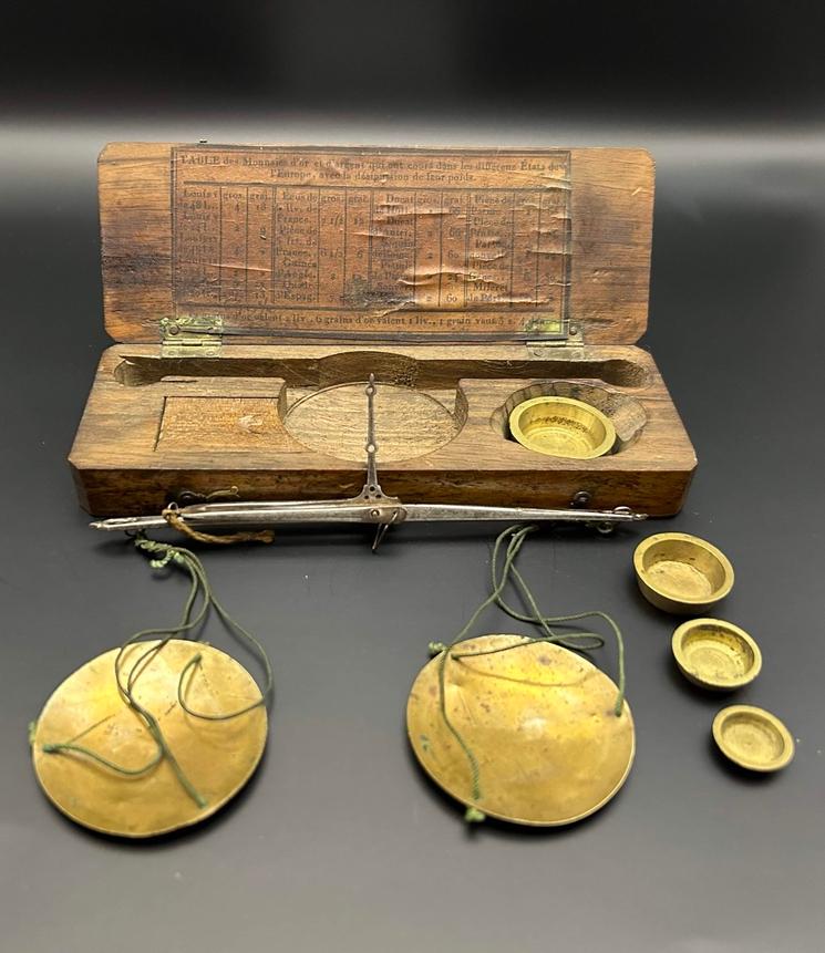 Une balance de la ruée vers l'or aux Etats-Unis