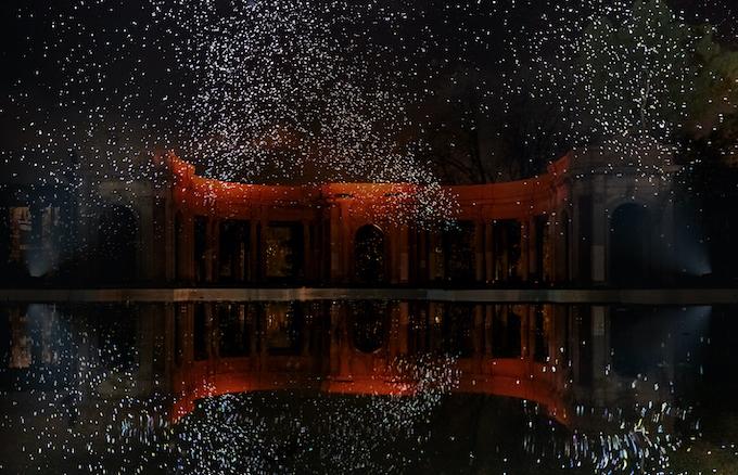 spectacle de lumière spark dans les jardines_de_sabatini