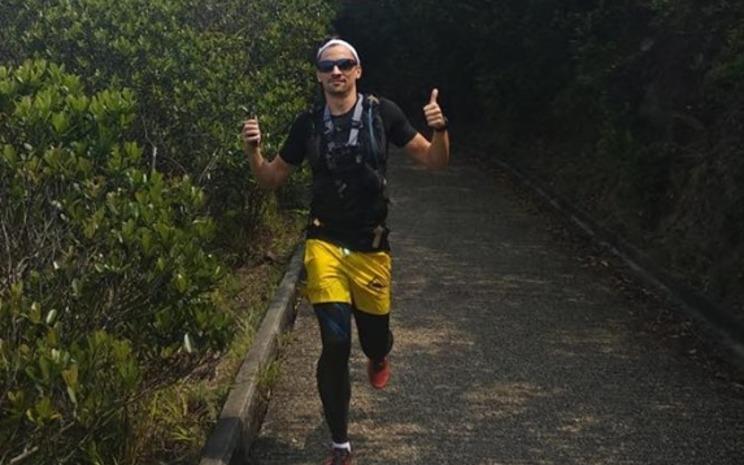 Alexandre Clovirola trails Hong Kong hôpitaux de Paris