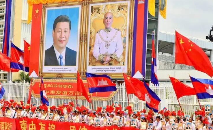 Pékin resserre ses liens avec Phnom Penh