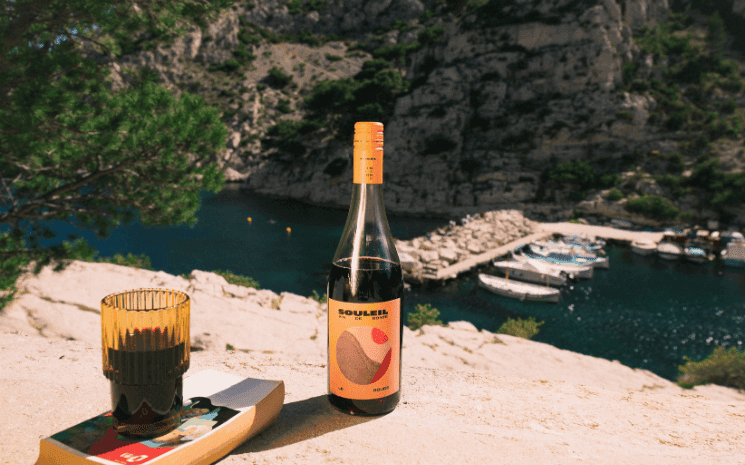 Photos by Doris Poa and David Fritz Goeppinger / Le Rouge