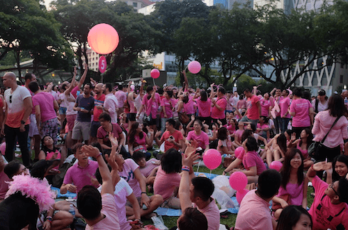 Pink dot, le rendez-vous annuel de la communauté LGBT de Singapour (© Flickr).png