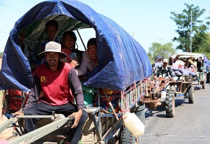 Plus de 525 000 déplacés au Cambodge, 19 civils tués