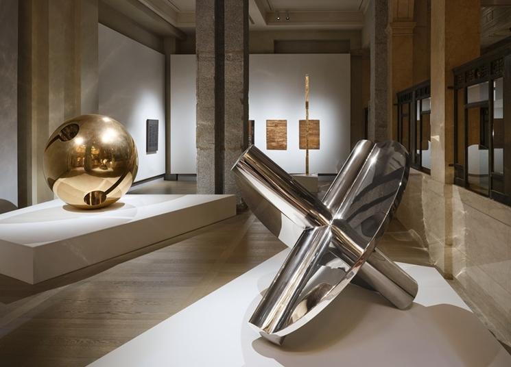 Sculptures Arnaldo Pomodoro