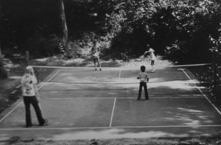Le premier terrain de Pickleball à Bainbridge Island en 1965