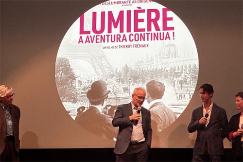 Thierry Frémauxprésente « Lumière, l’aventure continue » au cinéma Idéal à Lisbonne