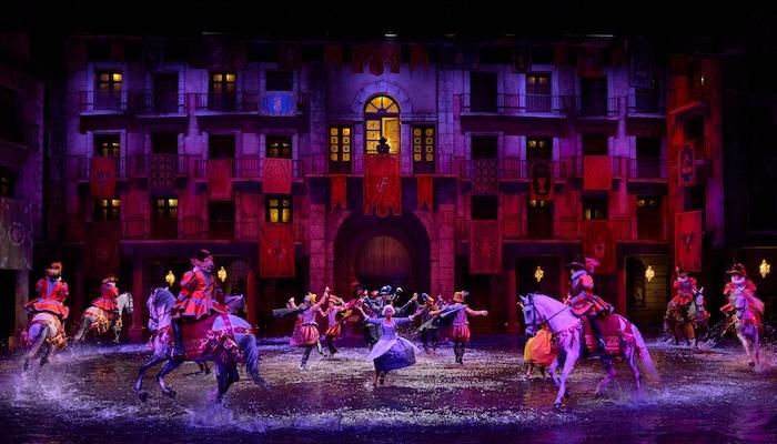 la scene du spectacle du puy du fou Espagne