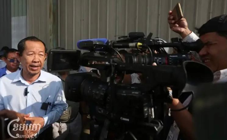 Rong Chhun condamné à quatre ans de prison et privé de ses droits politiques