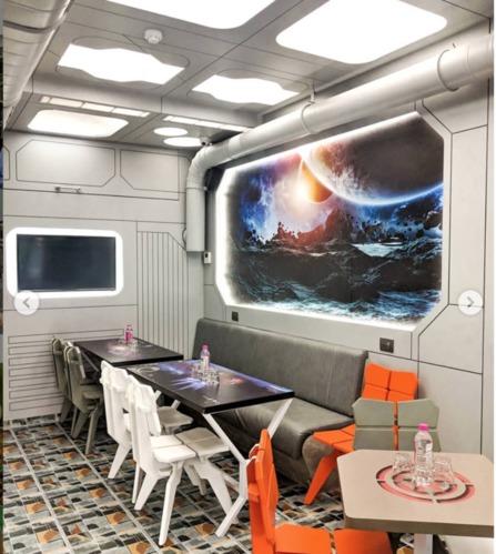 House of Thanos cafe à Bandra