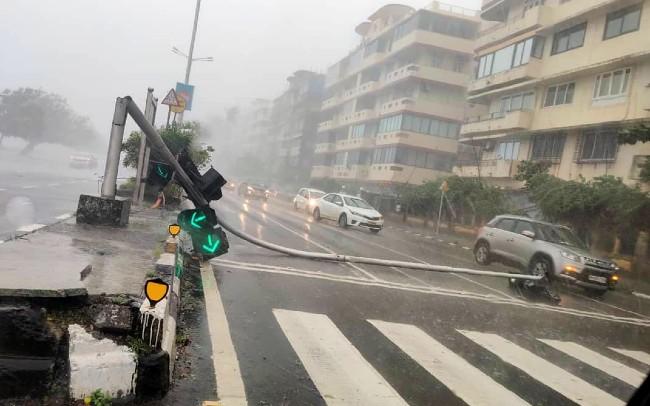 mousson pluie vent bombay Mumbai