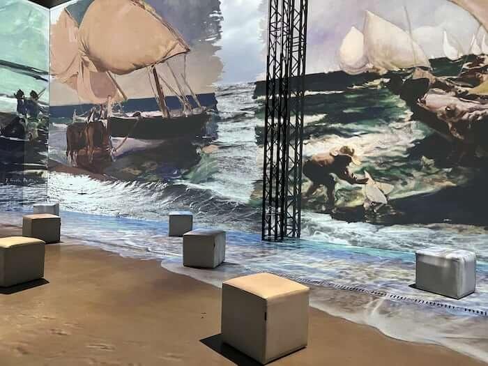 Un tableau de Sorolla projeté lors de l'expo Sorolla nueva dimension à Valencia