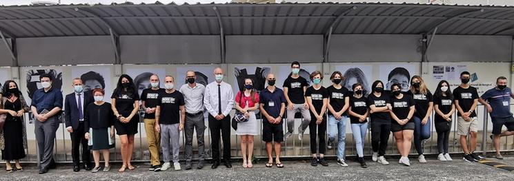 Exposition au LFIB Sous le sourire le masque