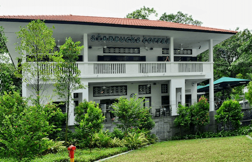 Starbucks Coffee à Rochester park (© Flickr)