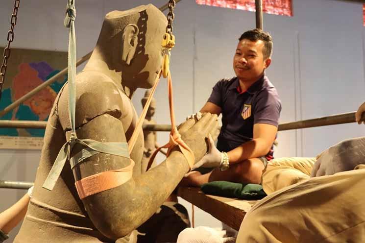 Statue de Jayavarman VII avec ses bras