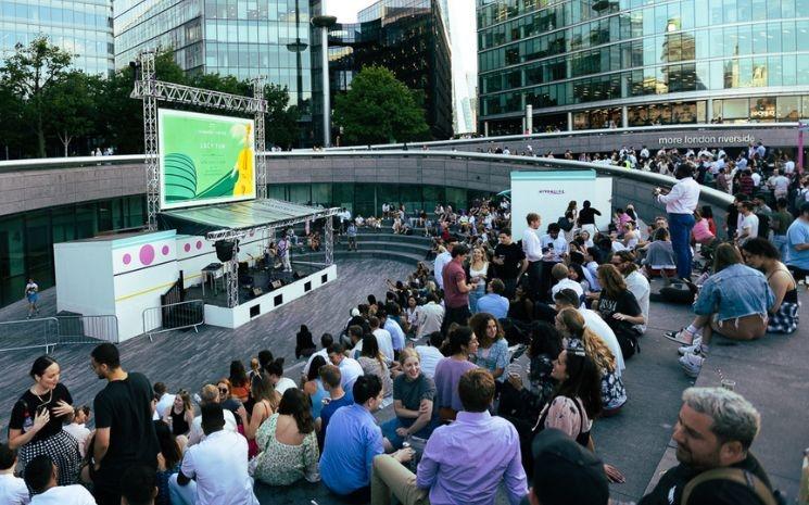 Summer By The River - London Bridge