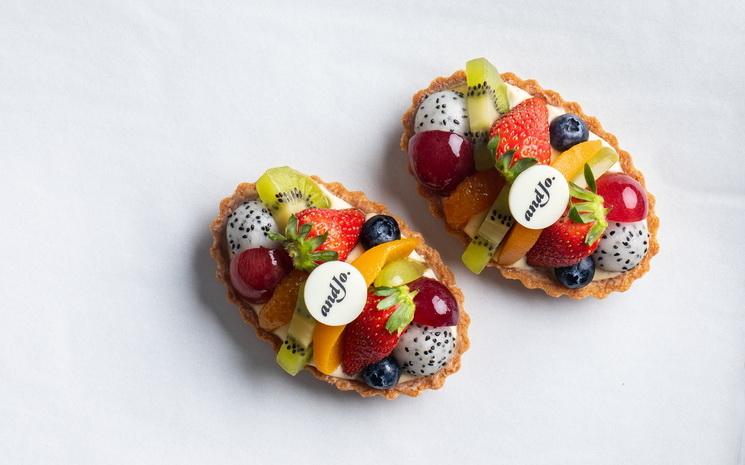 Tartelettes aux fruits par l'atelier patisserie andJo. a Bangkok