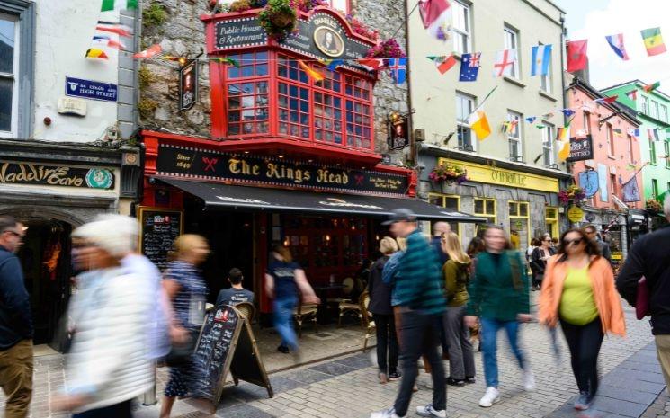 The King's Head, Co. Galway