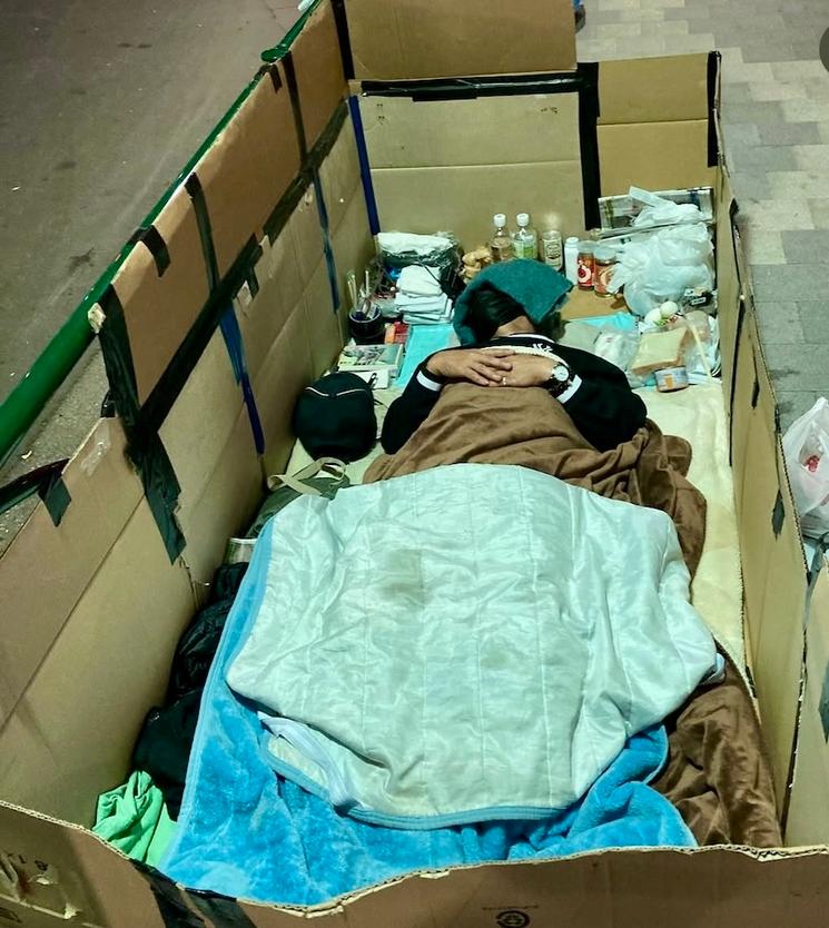 Tokyo Homeless spring patrol