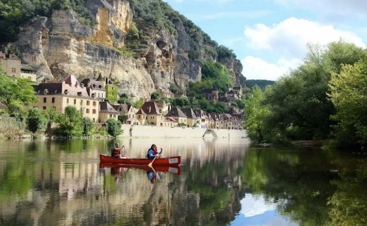 Top 10 des plus beaux villages français à découvrir cet été