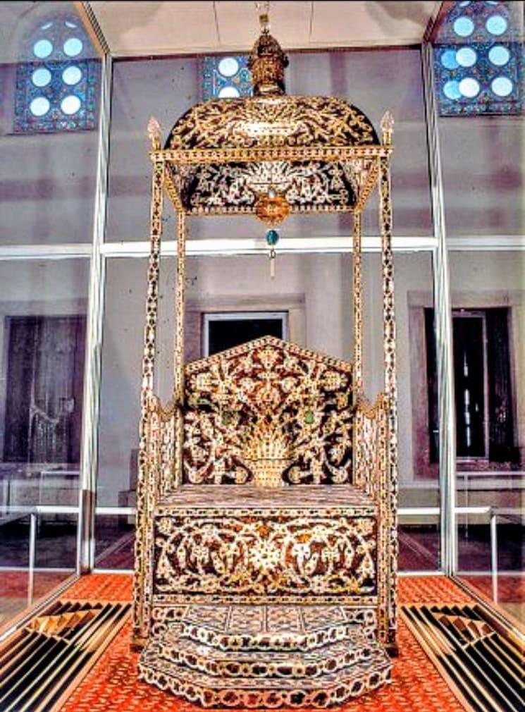 Trône de cérémonie d'Ahmet 1er Palais Topkapi Istanbul