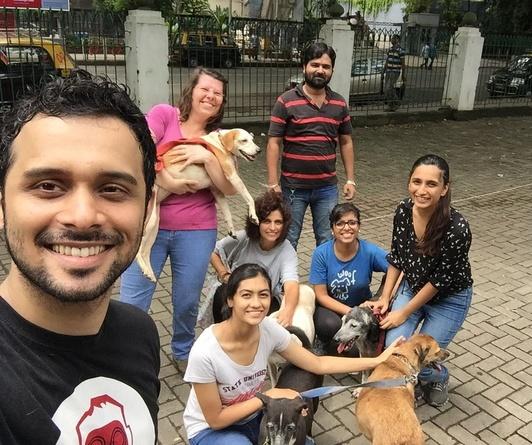 Vanessa Lainé avec les volontaires de WSD