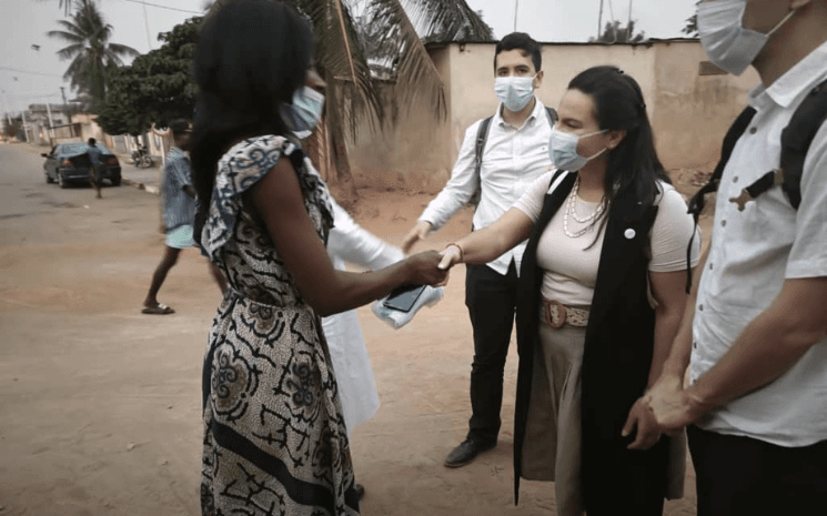 Visite d'un site de recyclage de plastique, à Lomé
