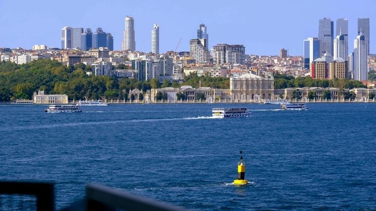 Vue depuis la Tour de Léandre (@kizkulesi.com.tr)